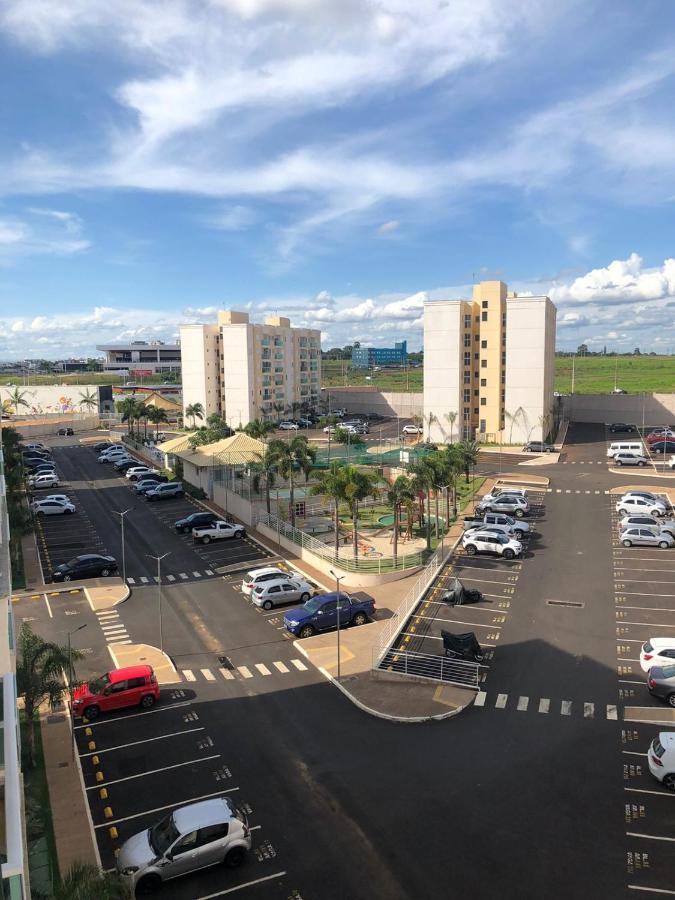 Apartamento Proximo Ao Parque E Aeroporto - Com Academia E Piscina Apartment Uberlandia Exterior photo